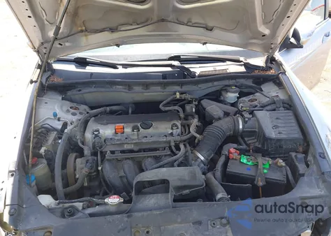 2008 Honda Accord 2.4 Lx z USA, uszkodzony, nr VIN 1HGCP263X8A126119